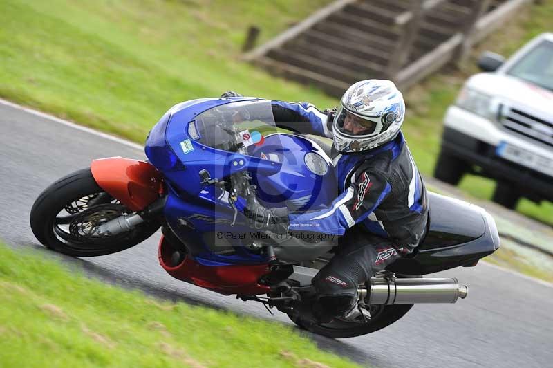 Motorcycle action photographs;Trackday digital images;cadwell;cadwell park photographs;event digital images;eventdigitalimages;motor racing louth lincolnshire;no limits trackdays;peter wileman photography;trackday;trackday photos