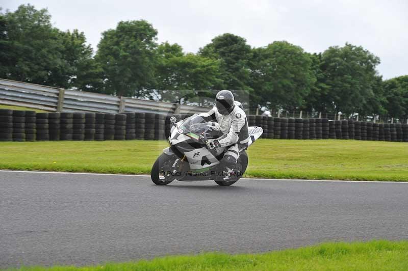 Motorcycle action photographs;Trackday digital images;cadwell;cadwell park photographs;event digital images;eventdigitalimages;motor racing louth lincolnshire;no limits trackdays;peter wileman photography;trackday;trackday photos