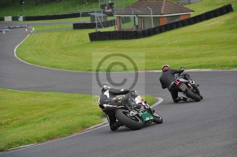 Motorcycle action photographs;Trackday digital images;cadwell;cadwell park photographs;event digital images;eventdigitalimages;motor racing louth lincolnshire;no limits trackdays;peter wileman photography;trackday;trackday photos