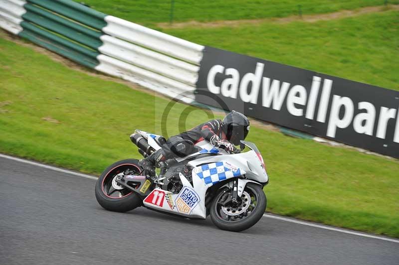 Motorcycle action photographs;Trackday digital images;cadwell;cadwell park photographs;event digital images;eventdigitalimages;motor racing louth lincolnshire;no limits trackdays;peter wileman photography;trackday;trackday photos