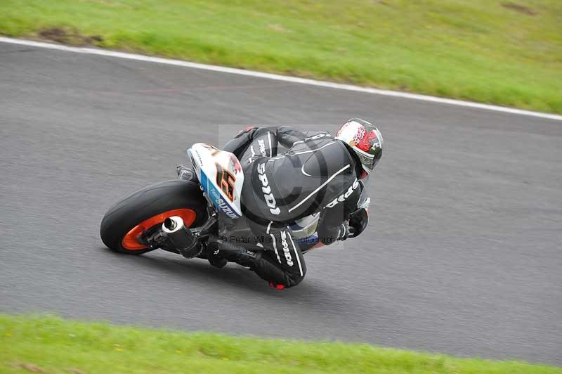 Motorcycle action photographs;Trackday digital images;cadwell;cadwell park photographs;event digital images;eventdigitalimages;motor racing louth lincolnshire;no limits trackdays;peter wileman photography;trackday;trackday photos