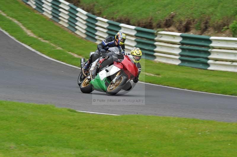 Motorcycle action photographs;Trackday digital images;cadwell;cadwell park photographs;event digital images;eventdigitalimages;motor racing louth lincolnshire;no limits trackdays;peter wileman photography;trackday;trackday photos