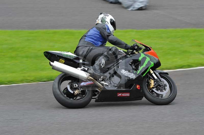 Motorcycle action photographs;Trackday digital images;cadwell;cadwell park photographs;event digital images;eventdigitalimages;motor racing louth lincolnshire;no limits trackdays;peter wileman photography;trackday;trackday photos