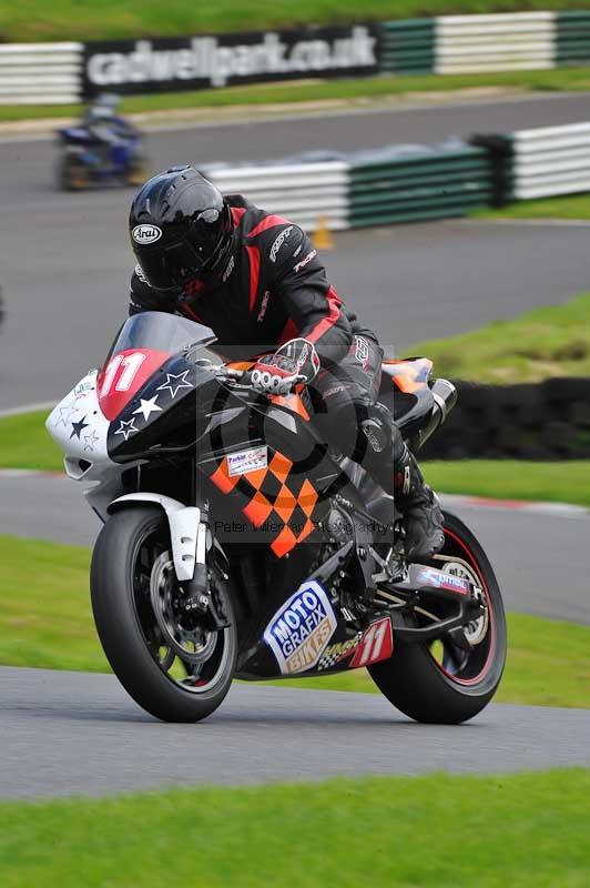 Motorcycle action photographs;Trackday digital images;cadwell;cadwell park photographs;event digital images;eventdigitalimages;motor racing louth lincolnshire;no limits trackdays;peter wileman photography;trackday;trackday photos