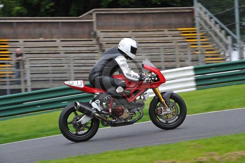 Motorcycle action photographs;Trackday digital images;cadwell;cadwell park photographs;event digital images;eventdigitalimages;motor racing louth lincolnshire;no limits trackdays;peter wileman photography;trackday;trackday photos