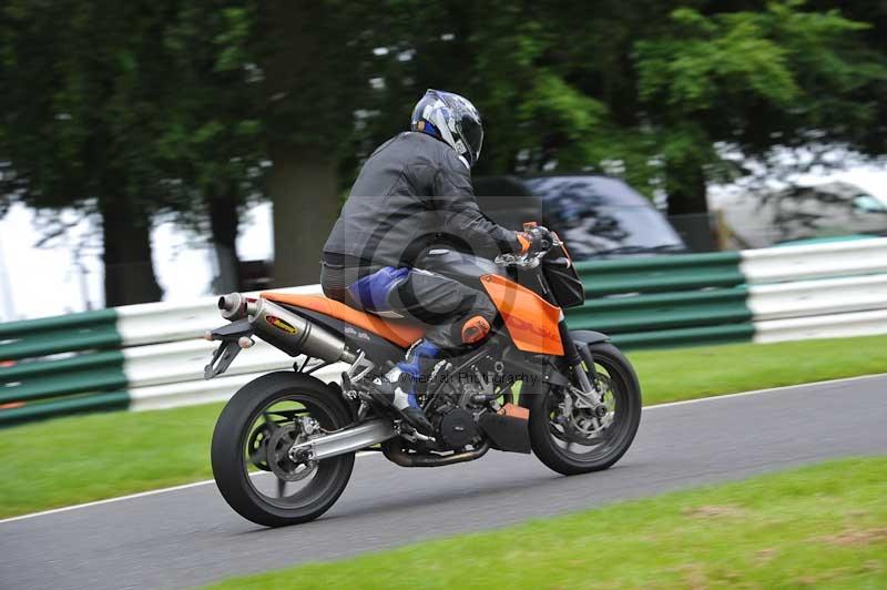 Motorcycle action photographs;Trackday digital images;cadwell;cadwell park photographs;event digital images;eventdigitalimages;motor racing louth lincolnshire;no limits trackdays;peter wileman photography;trackday;trackday photos