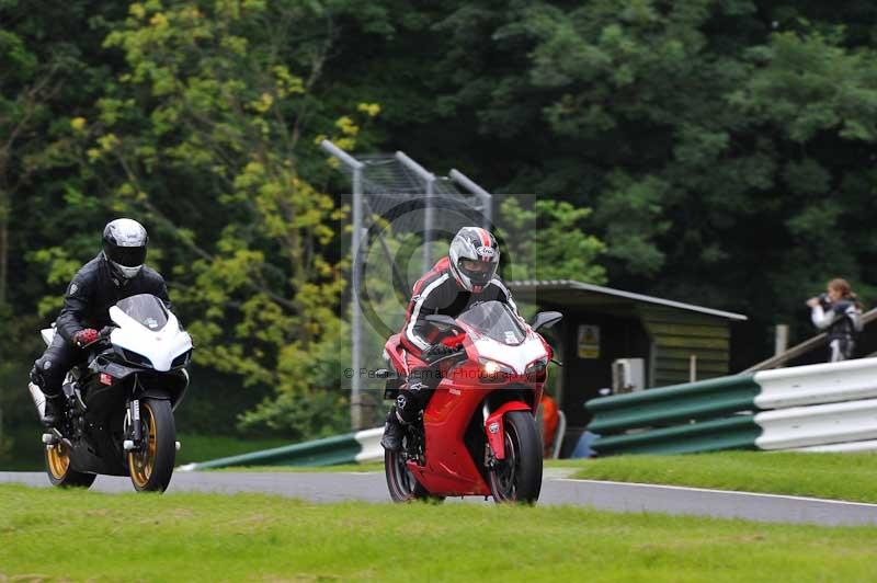 Motorcycle action photographs;Trackday digital images;cadwell;cadwell park photographs;event digital images;eventdigitalimages;motor racing louth lincolnshire;no limits trackdays;peter wileman photography;trackday;trackday photos