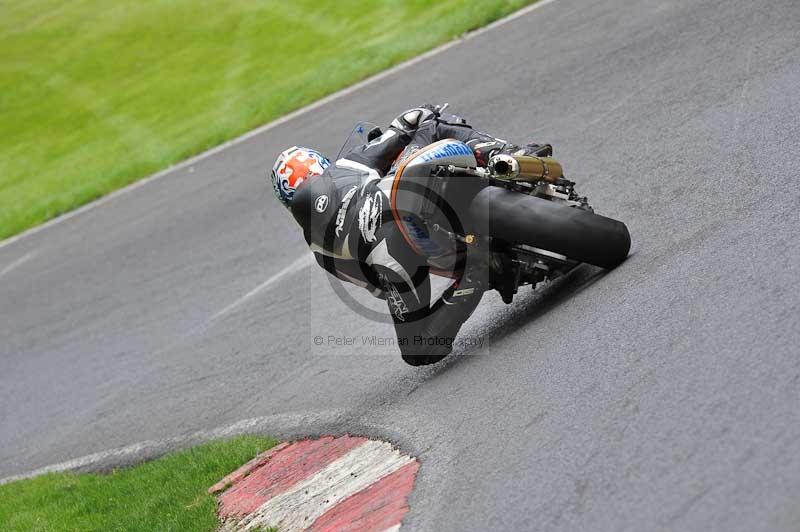 Motorcycle action photographs;Trackday digital images;cadwell;cadwell park photographs;event digital images;eventdigitalimages;motor racing louth lincolnshire;no limits trackdays;peter wileman photography;trackday;trackday photos