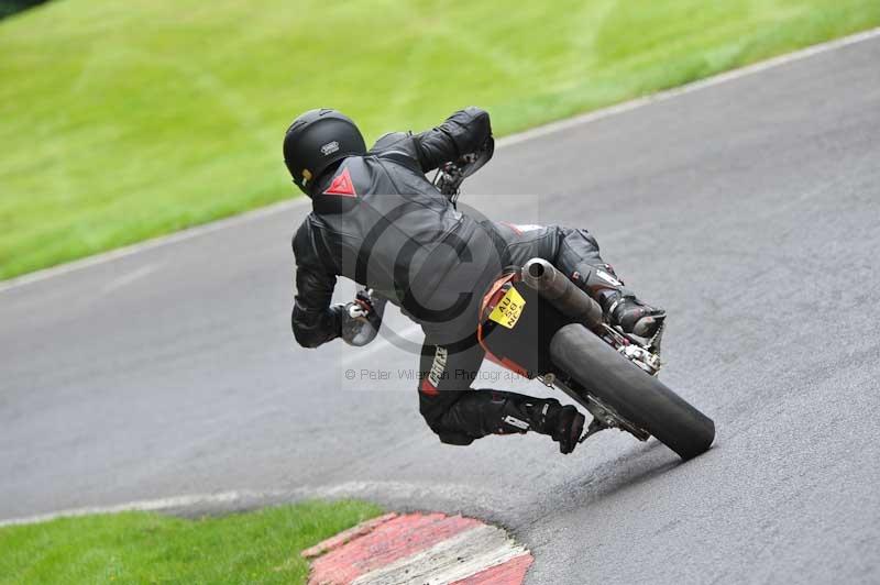 Motorcycle action photographs;Trackday digital images;cadwell;cadwell park photographs;event digital images;eventdigitalimages;motor racing louth lincolnshire;no limits trackdays;peter wileman photography;trackday;trackday photos