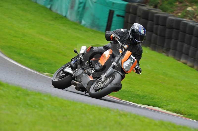 Motorcycle action photographs;Trackday digital images;cadwell;cadwell park photographs;event digital images;eventdigitalimages;motor racing louth lincolnshire;no limits trackdays;peter wileman photography;trackday;trackday photos