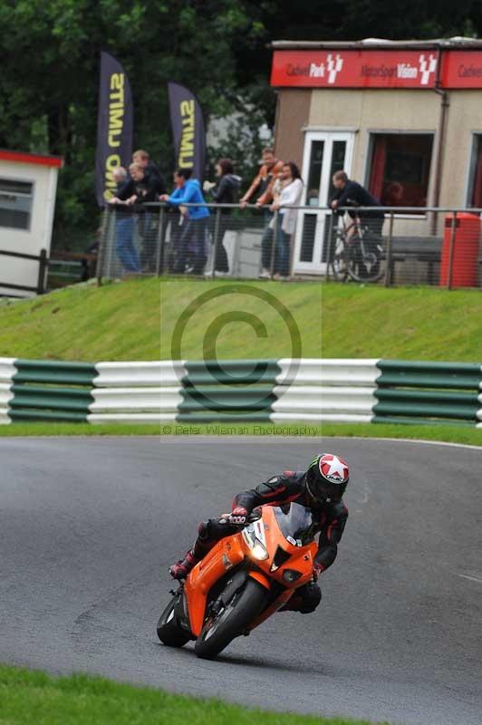 Motorcycle action photographs;Trackday digital images;cadwell;cadwell park photographs;event digital images;eventdigitalimages;motor racing louth lincolnshire;no limits trackdays;peter wileman photography;trackday;trackday photos