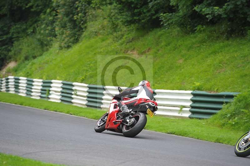 Motorcycle action photographs;Trackday digital images;cadwell;cadwell park photographs;event digital images;eventdigitalimages;motor racing louth lincolnshire;no limits trackdays;peter wileman photography;trackday;trackday photos