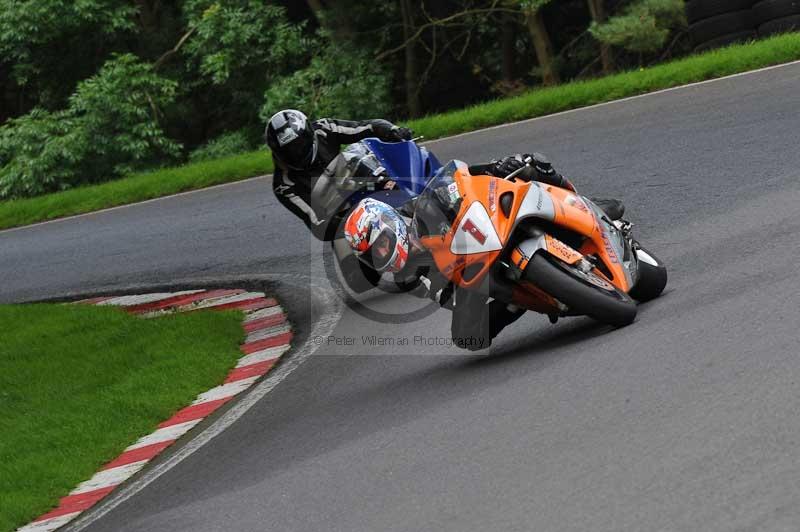 Motorcycle action photographs;Trackday digital images;cadwell;cadwell park photographs;event digital images;eventdigitalimages;motor racing louth lincolnshire;no limits trackdays;peter wileman photography;trackday;trackday photos