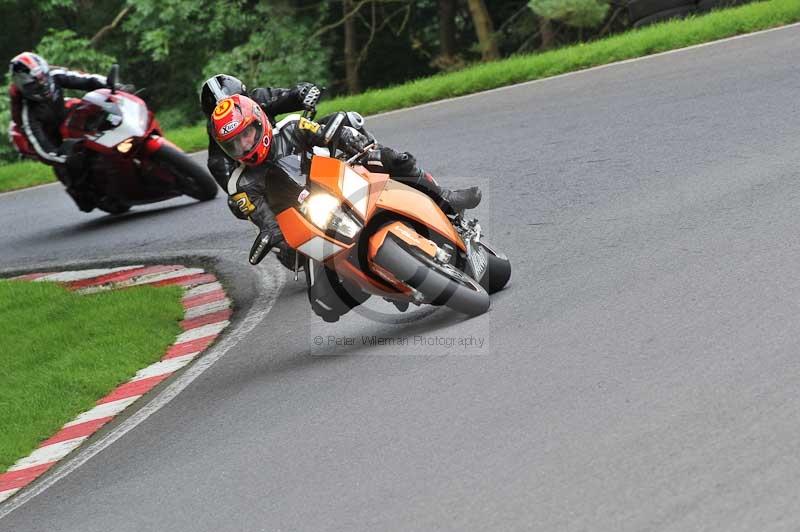 Motorcycle action photographs;Trackday digital images;cadwell;cadwell park photographs;event digital images;eventdigitalimages;motor racing louth lincolnshire;no limits trackdays;peter wileman photography;trackday;trackday photos