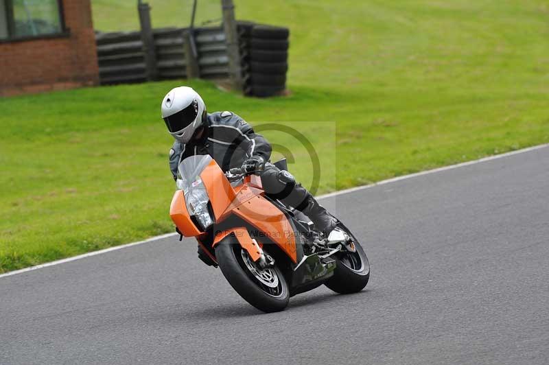 Motorcycle action photographs;Trackday digital images;cadwell;cadwell park photographs;event digital images;eventdigitalimages;motor racing louth lincolnshire;no limits trackdays;peter wileman photography;trackday;trackday photos