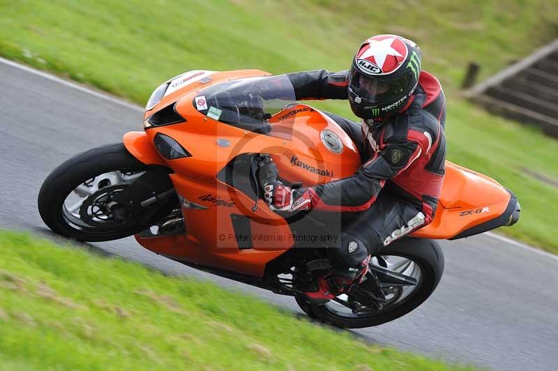 Motorcycle action photographs;Trackday digital images;cadwell;cadwell park photographs;event digital images;eventdigitalimages;motor racing louth lincolnshire;no limits trackdays;peter wileman photography;trackday;trackday photos