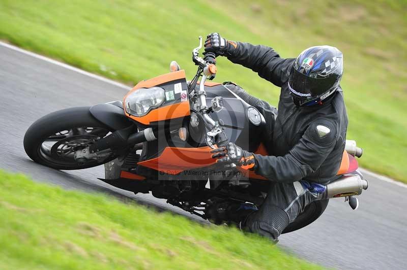 Motorcycle action photographs;Trackday digital images;cadwell;cadwell park photographs;event digital images;eventdigitalimages;motor racing louth lincolnshire;no limits trackdays;peter wileman photography;trackday;trackday photos