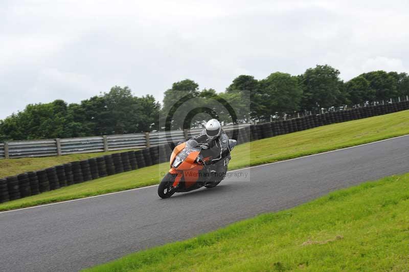 Motorcycle action photographs;Trackday digital images;cadwell;cadwell park photographs;event digital images;eventdigitalimages;motor racing louth lincolnshire;no limits trackdays;peter wileman photography;trackday;trackday photos