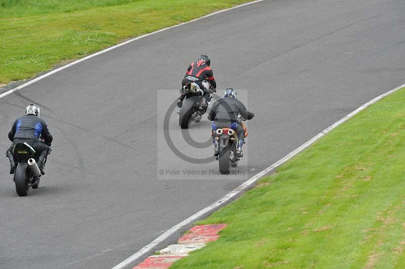 Motorcycle action photographs;Trackday digital images;cadwell;cadwell park photographs;event digital images;eventdigitalimages;motor racing louth lincolnshire;no limits trackdays;peter wileman photography;trackday;trackday photos