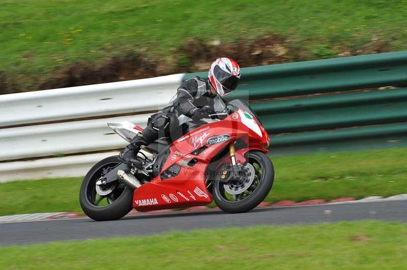 Motorcycle action photographs;Trackday digital images;cadwell;cadwell park photographs;event digital images;eventdigitalimages;motor racing louth lincolnshire;no limits trackdays;peter wileman photography;trackday;trackday photos