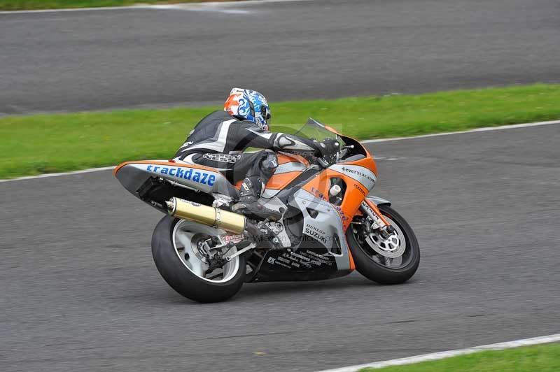 Motorcycle action photographs;Trackday digital images;cadwell;cadwell park photographs;event digital images;eventdigitalimages;motor racing louth lincolnshire;no limits trackdays;peter wileman photography;trackday;trackday photos