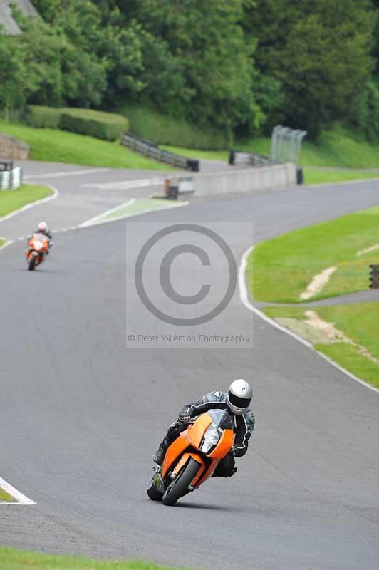 Motorcycle action photographs;Trackday digital images;cadwell;cadwell park photographs;event digital images;eventdigitalimages;motor racing louth lincolnshire;no limits trackdays;peter wileman photography;trackday;trackday photos