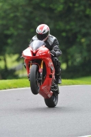 Motorcycle-action-photographs;Trackday-digital-images;cadwell;cadwell-park-photographs;event-digital-images;eventdigitalimages;motor-racing-louth-lincolnshire;no-limits-trackdays;peter-wileman-photography;trackday;trackday-photos