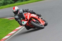 Motorcycle-action-photographs;Trackday-digital-images;cadwell;cadwell-park-photographs;event-digital-images;eventdigitalimages;motor-racing-louth-lincolnshire;no-limits-trackdays;peter-wileman-photography;trackday;trackday-photos