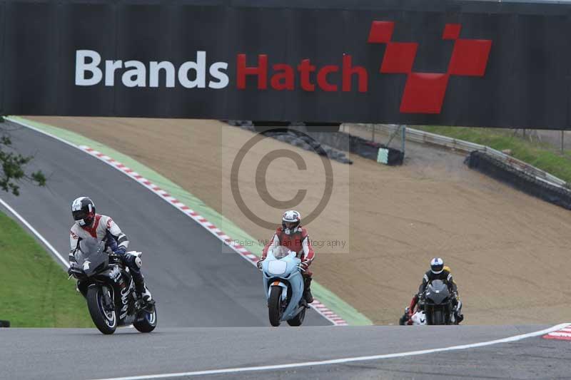 Motorcycle action photographs;Trackday digital images;brands;brands hatch photographs;event digital images;eventdigitalimages;motor racing london;no limits trackday;peter wileman photography;trackday;trackday photos