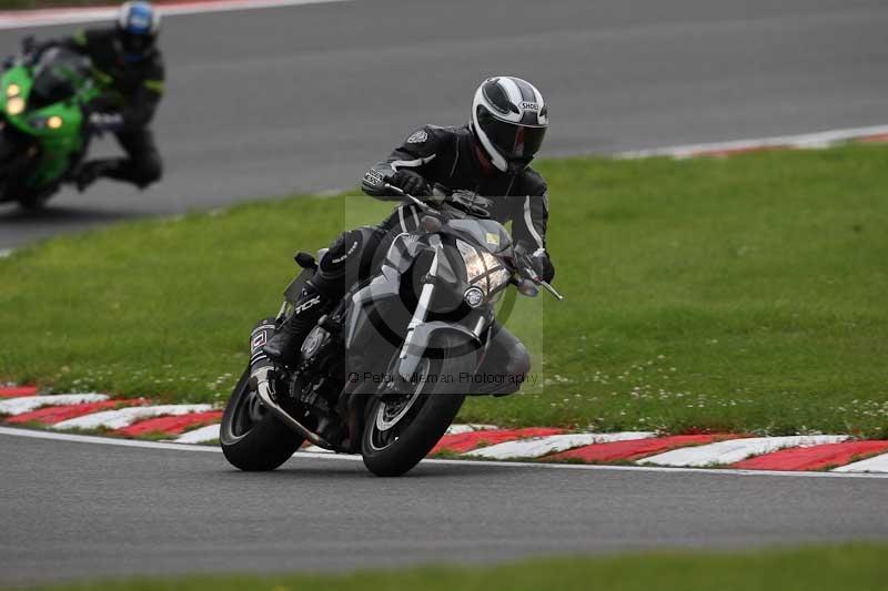 Motorcycle action photographs;Trackday digital images;brands;brands hatch photographs;event digital images;eventdigitalimages;motor racing london;no limits trackday;peter wileman photography;trackday;trackday photos