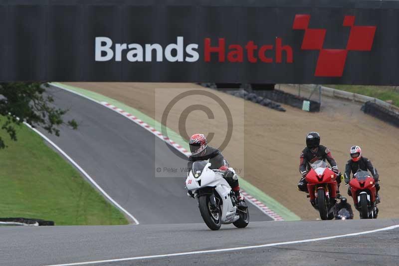 Motorcycle action photographs;Trackday digital images;brands;brands hatch photographs;event digital images;eventdigitalimages;motor racing london;no limits trackday;peter wileman photography;trackday;trackday photos