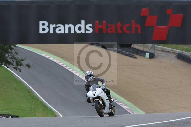 Motorcycle action photographs;Trackday digital images;brands;brands hatch photographs;event digital images;eventdigitalimages;motor racing london;no limits trackday;peter wileman photography;trackday;trackday photos