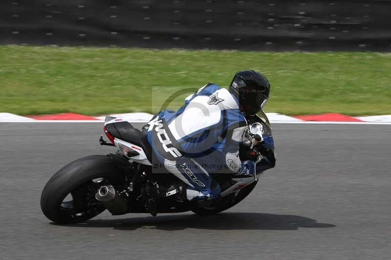 Motorcycle action photographs;Trackday digital images;brands;brands hatch photographs;event digital images;eventdigitalimages;motor racing london;no limits trackday;peter wileman photography;trackday;trackday photos