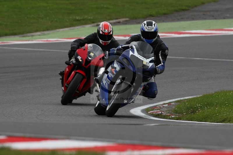 Motorcycle action photographs;Trackday digital images;brands;brands hatch photographs;event digital images;eventdigitalimages;motor racing london;no limits trackday;peter wileman photography;trackday;trackday photos