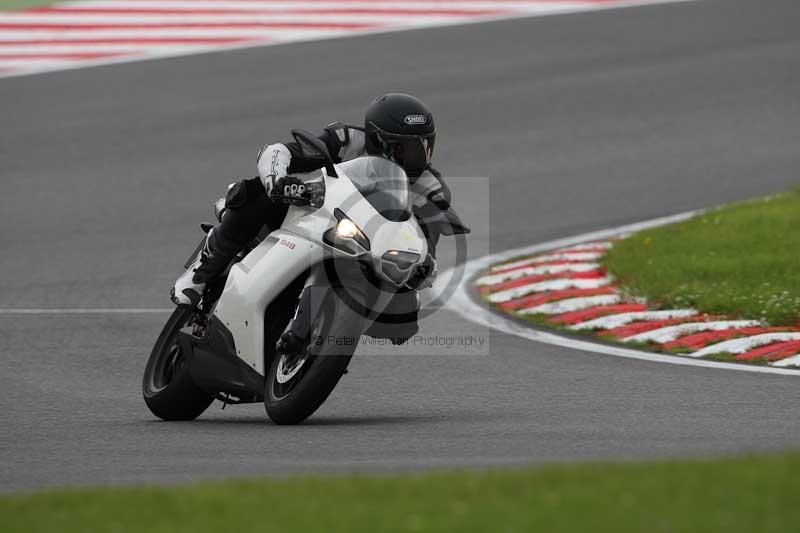 Motorcycle action photographs;Trackday digital images;brands;brands hatch photographs;event digital images;eventdigitalimages;motor racing london;no limits trackday;peter wileman photography;trackday;trackday photos