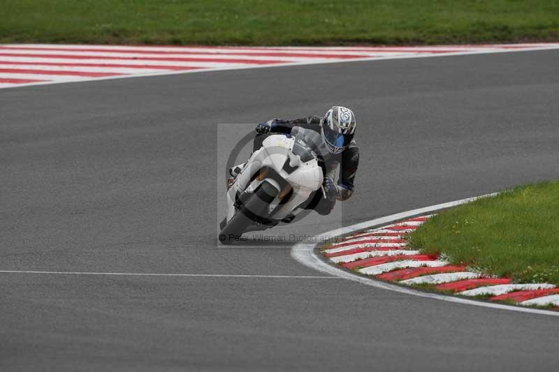 Motorcycle action photographs;Trackday digital images;brands;brands hatch photographs;event digital images;eventdigitalimages;motor racing london;no limits trackday;peter wileman photography;trackday;trackday photos