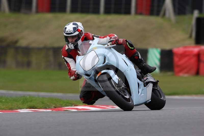 Motorcycle action photographs;Trackday digital images;brands;brands hatch photographs;event digital images;eventdigitalimages;motor racing london;no limits trackday;peter wileman photography;trackday;trackday photos