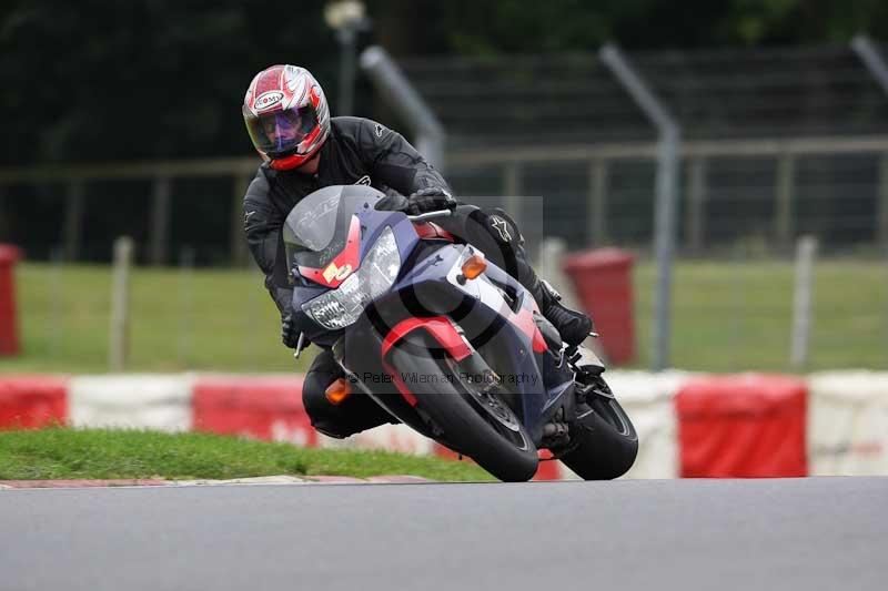 Motorcycle action photographs;Trackday digital images;brands;brands hatch photographs;event digital images;eventdigitalimages;motor racing london;no limits trackday;peter wileman photography;trackday;trackday photos