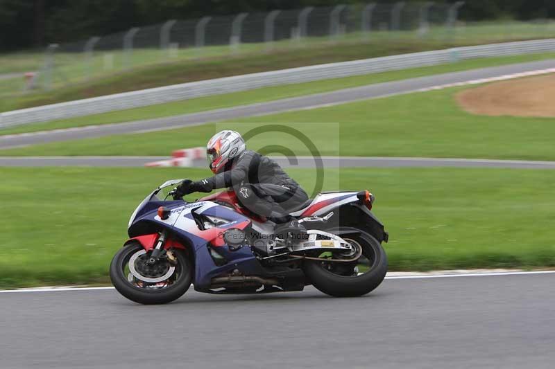 Motorcycle action photographs;Trackday digital images;brands;brands hatch photographs;event digital images;eventdigitalimages;motor racing london;no limits trackday;peter wileman photography;trackday;trackday photos