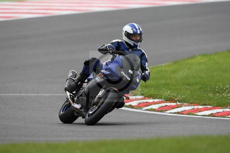 Motorcycle action photographs;Trackday digital images;brands;brands hatch photographs;event digital images;eventdigitalimages;motor racing london;no limits trackday;peter wileman photography;trackday;trackday photos