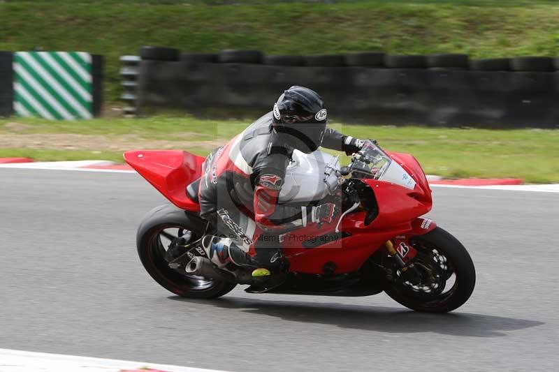 Motorcycle action photographs;Trackday digital images;brands;brands hatch photographs;event digital images;eventdigitalimages;motor racing london;no limits trackday;peter wileman photography;trackday;trackday photos