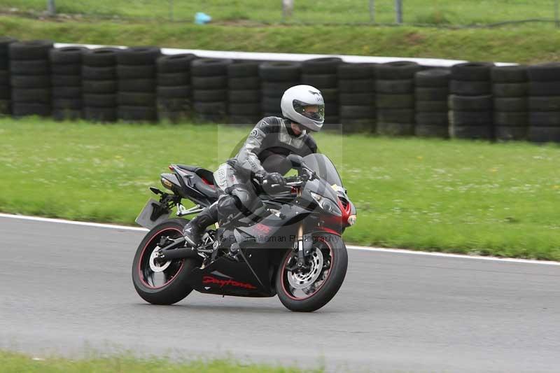 Motorcycle action photographs;Trackday digital images;brands;brands hatch photographs;event digital images;eventdigitalimages;motor racing london;no limits trackday;peter wileman photography;trackday;trackday photos