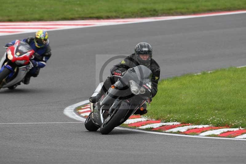 Motorcycle action photographs;Trackday digital images;brands;brands hatch photographs;event digital images;eventdigitalimages;motor racing london;no limits trackday;peter wileman photography;trackday;trackday photos