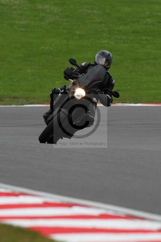 Motorcycle action photographs;Trackday digital images;brands;brands hatch photographs;event digital images;eventdigitalimages;motor racing london;no limits trackday;peter wileman photography;trackday;trackday photos