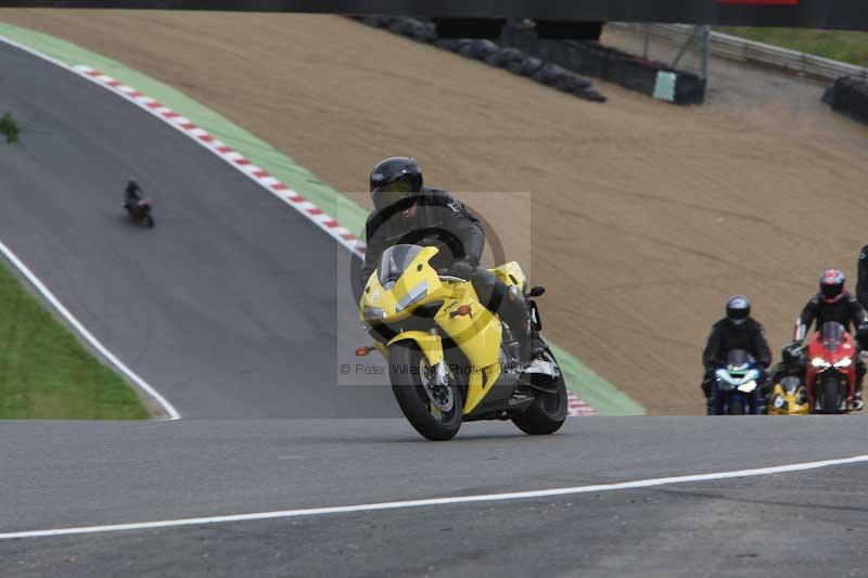 Motorcycle action photographs;Trackday digital images;brands;brands hatch photographs;event digital images;eventdigitalimages;motor racing london;no limits trackday;peter wileman photography;trackday;trackday photos