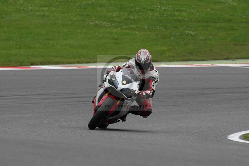 Motorcycle action photographs;Trackday digital images;brands;brands hatch photographs;event digital images;eventdigitalimages;motor racing london;no limits trackday;peter wileman photography;trackday;trackday photos