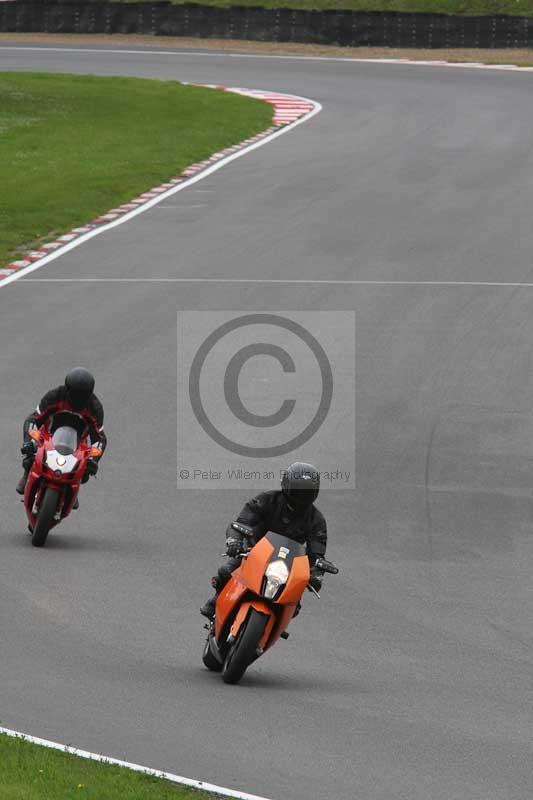 Motorcycle action photographs;Trackday digital images;brands;brands hatch photographs;event digital images;eventdigitalimages;motor racing london;no limits trackday;peter wileman photography;trackday;trackday photos