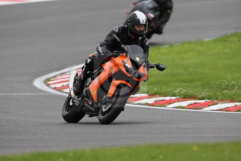 Motorcycle action photographs;Trackday digital images;brands;brands hatch photographs;event digital images;eventdigitalimages;motor racing london;no limits trackday;peter wileman photography;trackday;trackday photos