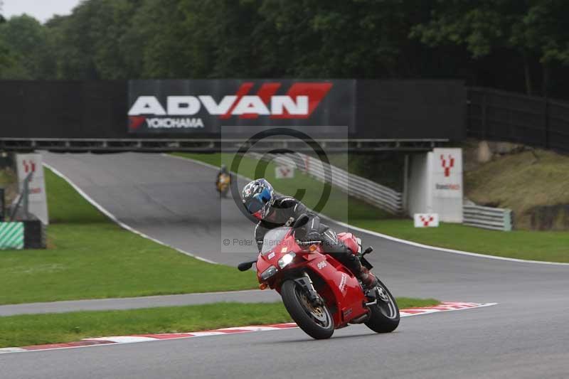 Motorcycle action photographs;Trackday digital images;brands;brands hatch photographs;event digital images;eventdigitalimages;motor racing london;no limits trackday;peter wileman photography;trackday;trackday photos