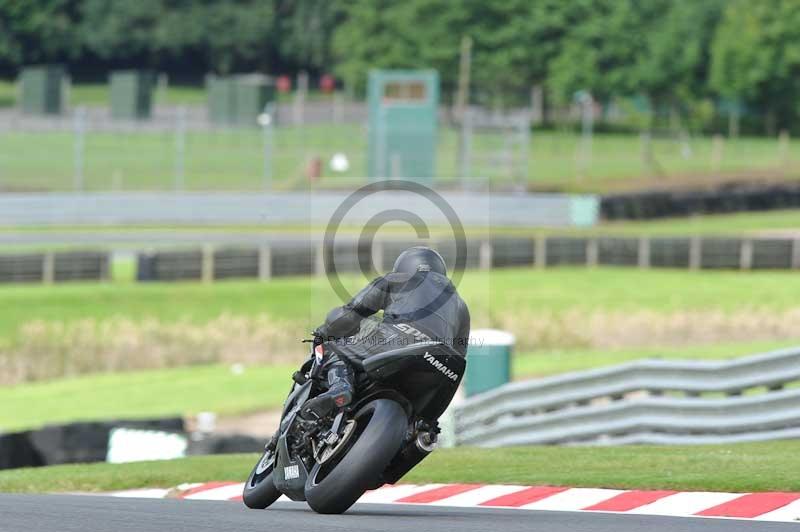 Motorcycle action photographs;Trackday digital images;event digital images;eventdigitalimages;no limits trackday;oulton park;oulton park circuit cheshire;oulton park photographs;peter wileman photography;trackday;trackday photos